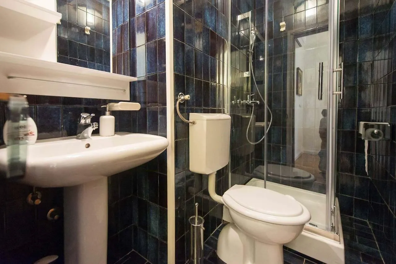 شقة Studio Tamburini City Center روفينج